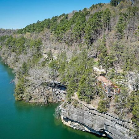 Cliffside Eureka Springs Cabin With Beaver Lake View Экстерьер фото
